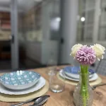 Tirana Treasure: Chic 2Br-Apartment 8Min To Skanderbeg Place