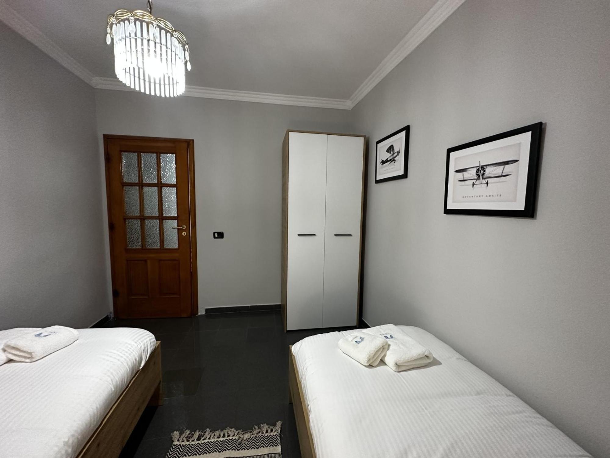 Apartamento Treasure: Chic 2br-apartment 8min To Skanderbeg Place